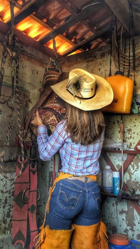 Free Cowgirl Ass Porn Videos